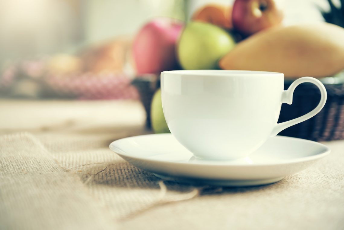 servicio de mesa desayuno